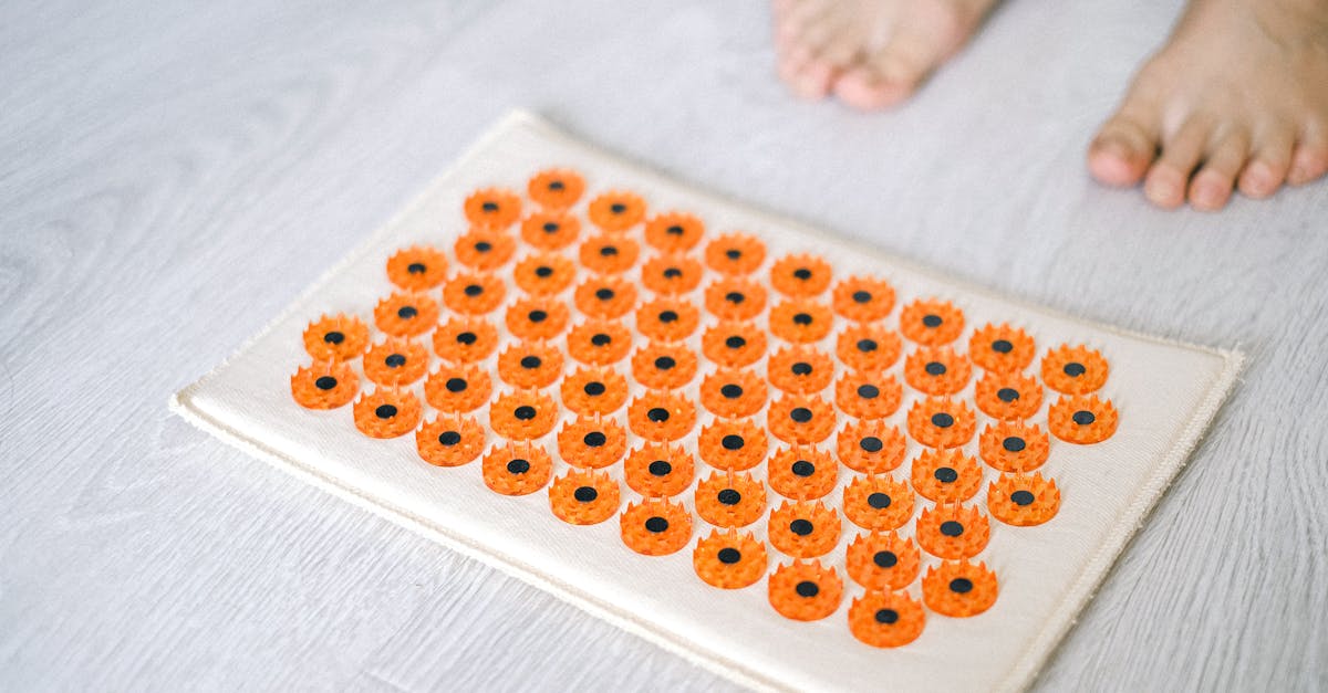 découvrez les bienfaits des tapis d'acupression : relaxation profonde, soulagement du stress, amélioration de la circulation sanguine et aide à la récupération musculaire. transformez votre bien-être avec cette méthode naturelle et accessible.