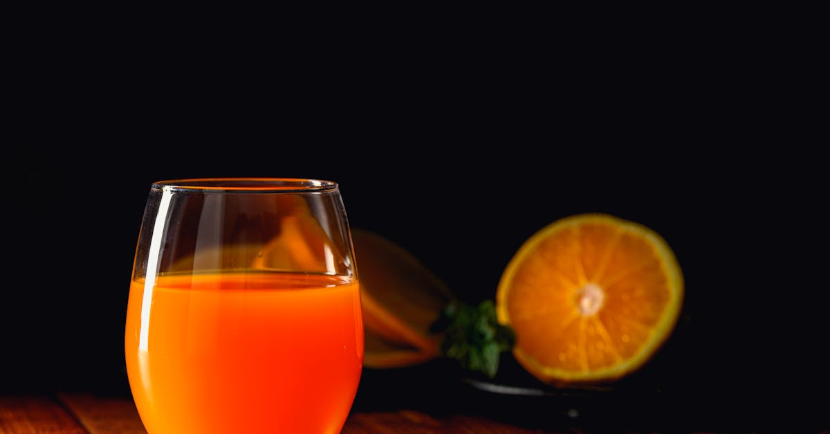 découvrez les bienfaits de la lumière du soleil pour la santé : énergie, vitamine d, meilleure humeur et sommeil réparateur. apprenez à profiter du soleil en toute sécurité.